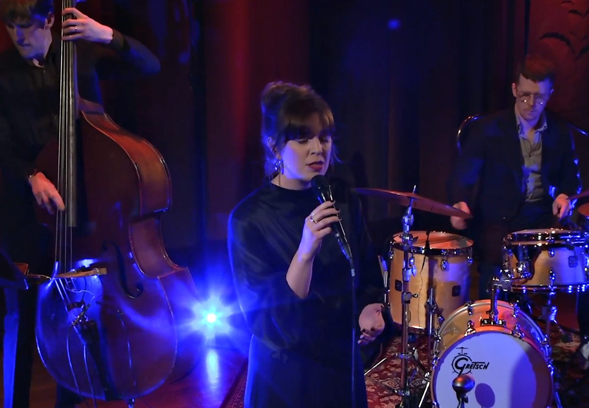 Amanda Ginsburg with band | Konserthuset Stockholm