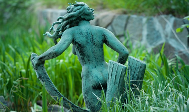 Statue. Photo.